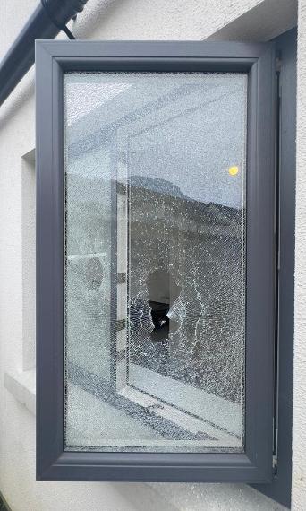 Broken Glass Repairs Naas | Paneless Solutions
